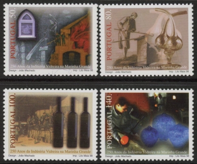 1998 Porrugal SG.2655-8 Glass Production Set of 4 values U/M (MNH) 1998 Porrugal SG.2655-8 Glass Production Set of 4 values U/M (MNH)