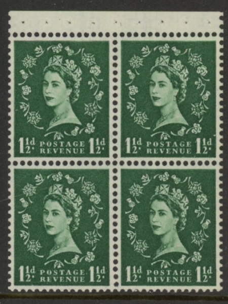 SB67 Crowns 4 x 1½d. wmk. upright perf AP. (good perfs).U/M (MNH) SB67 Crowns 4 x 1½d. wmk. upright perf AP. (good perfs).U/M (MNH)