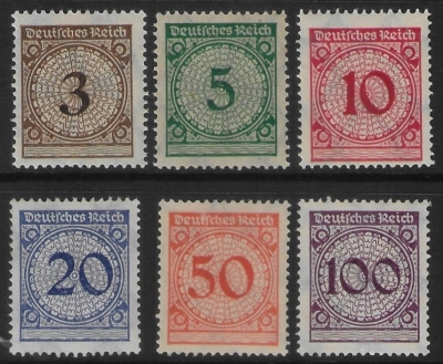 1923 Germany SG.352-7 values in 'Gold Currency'. set 7 values U/M (MNH) 1923 Germany SG.352-7 values in 'Gold Currency'. set 7 values U/M (MNH)
