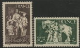 1943 France SG.789-90 Prisoners' Families' Relief Fund Set of 2 values U/M (MNH)