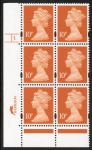 Y1676 (U195C) 10p dul orange. 2B Har/DLR Cyl.1dot phos. 45 blue fluor PVA  bluish. U/M (MNH)