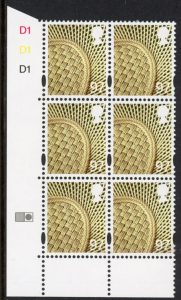 NI131 97p vase. Cyld. D1D1D1 phos D1. (right grid) printed by DLR U/M (MNH)