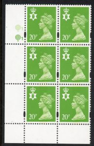 NI71 20p CB bright green 'blue fluor' Cyld. Q1 Q1   printed by Questa U/M (MNH)
