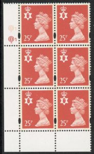 NI72  25p 2B red . yellow fluor  Cyld. Q1 Q1 . printed by Questa U/M (MNH)