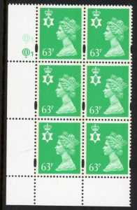 NI77  63p 2B light emerald  blue fluor Cyld. Q1 Q1 . printed by Questa U/M (MNH)
