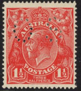 1924 Australia 1½d scarlet SG.O80 perfin 'OS' m/m