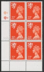 S66  Scotland 22p  bright orange-red perf 15x14 cyld. Q7 Q7   Questa  U/M (MNH)