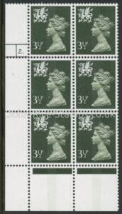 W16 Wales  3½p 2B  olive grey  cyld. 2 dot   Harrison U/M (MNH)