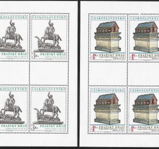 1982  Czechoslovakia  SG.2637-8 Prague Castle sheetlets of 4 U/M (MNH)