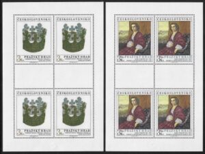 1979  Czechoslovakia  SG.2466-7  Prague Castle  15th series 2 values in Sheetlets of 4  U/M (MNH)