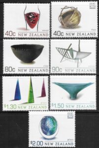 2002 New Zealand SG.2491-7 Artistic Crafts set 7 values U/M (MNH)