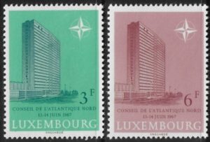 1967 Luxembourg  SG.801-2  NATO Council Meeting.  set 2 values U/M (MNH)