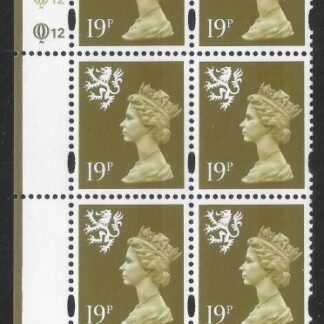 S 81  Scotland  19p bistre CB cyld Q12Q12  (blue fluor) Questa  U/M (MNH)