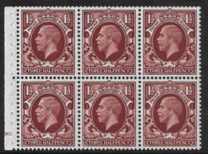 NB26 (SG.441f)  1½d red-brown  Cyld. G30 no dot    perf B4B(E) U/M  (MNH) trimmed perfs.