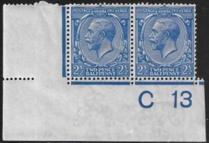 KGV. 2½d blue Royal Cypher. control C13 imperf. corner pair U/M