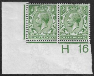 KGV. ½d green Royal Cypher. corner pair Control H16 imperf M/M