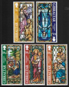 1997 Gibraltar SG.817-21 Christmas 'Stained Glass Windows set 5 values U/M (MNH)