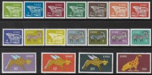 1971-75 Ireland SG.287-301  definitive set of 18 values U/M (MNH)