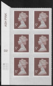 U2922 5p dull red brown M16L Cyld D2  grid position R1  C1  DLR. U/M (MNH)