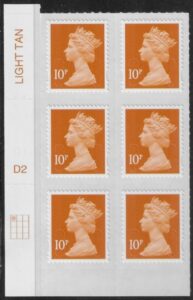 U2923 10p dull orange M12L Cyld D2 grid position R1 C1 DLR U/M (MNH)