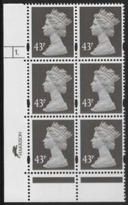 Y1717 (U404) 43p sepia. Harrison Cyld. 1 dot. phos 45 blue fluor U/M (MNH)