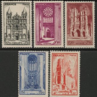 1944 France SG.891-5 Cathedrals of France Set of 5 values U/M (MNH)