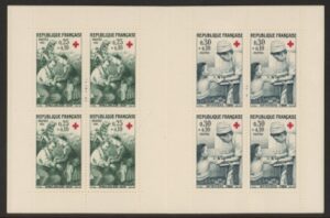 1966 France SG.1733-4 x 4  XSB16 Nurses. Booklet  U/M (MNH)