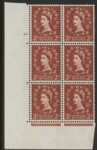 S49 2d crowns wmk. Cyld. 27 no dot. violet phos. perf E/I U/M (MNH)