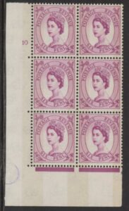 S113 6d crowns wmk. Cyld. 10 no dot 2 x 9.5 mm bands. perf E/I U/M (MNH).