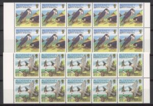 2000 Alderney  A140a-A141a  Peregrine Falcon booklet panes. U/M (MNH)
