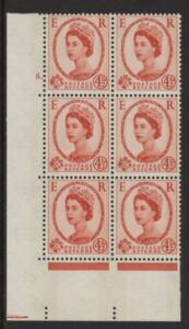 S98 4½d crowns wmk. blue phos.Cyld. 8 dot perf E/I U/M (MNH).