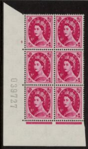 S122 8d crowns wmk. Cyld. 4 no dot perf E/I M/M in margin..
