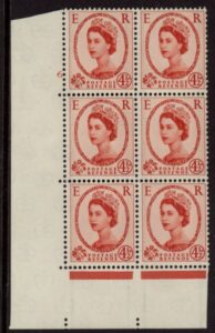 S95 (SG.594) 4½d crowns wmk. 2nd Graphites Cyld.6 no dot perf E/I mounted mint..