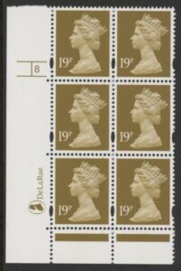 Y1682 (U263C) 19p CB bistre DLR Cyl.8 perf RE no dot phos 46 blue fluor. U/M (MNH)