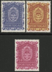 1960 Portugal SG.1175-7 400th Anniv of Evora University Set of 3 values U/M (MNH)