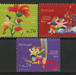 2002 Portugal SG.2930-2 America, Youth Education & Literacy Set of 3 values U/M (MNH)