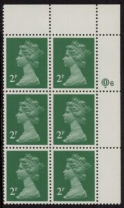 X1000 (UG4) Questa 2p TI Perf 14 emerald green. FCP Cyld. Q6 row 1 U/M (MNH)