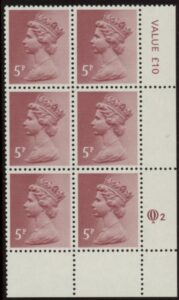 X1004 (UG17A) Questa 5p claret Perf 14 . FCP Cyld. Q2 row 20 U/M (MNH)