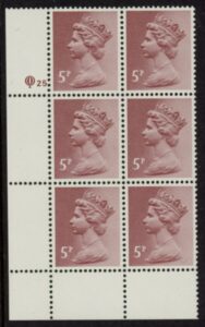 X1004a (UG19) Questa 5p claret Perf 15x14 . ACP Cyld. Q25 perf.U/M (MNH)