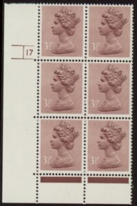 U119 (x931)  Harrison 3½p purple-brown phos.(FCP)   perf RE  Cyld. 17 no dot  U/M (MNH)