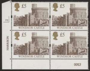 UK16 (SG.1614) £5  cylinder Block of 4 cylinder 7D Harrison  U/M (MNH)