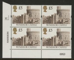 UK16 (SG.1614) £5  cylinder Block of 4 cylinder 2C Harrison  U/M (MNH)