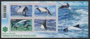 2014 French Antarctic MS.727 Commerson's Dolphin Mini Sheet U/M (MNH)