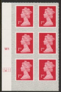 U2998  1st brt scarlet 2B  M19L  SBP  s/L   Cyld. W1  grid position  R2 C2 Walsall  U/M (MNH)