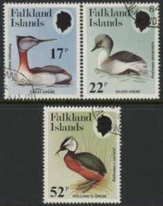 1984 Falkland Islands. SG.489-91  Grebes. set 3 values. used (CTO)