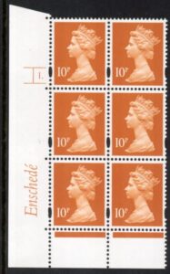 Y1676 (U195B) 10p 2B dull orange Enschedé Cyl. 1 dot blue fluor. PVA white. U/M (MNH)
