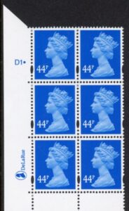 Y1720 (U410) 44p bright blue 2B DLR. Cyl. D1dot. blue fluor U/M (MNH)