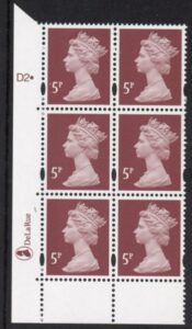 Y1670 (U140G) 5p dull red-brown. 2B  DLR. PVA cream back. Cyld. D2 dot. blue fluor U/M (MNH)