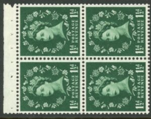 SB68a Crowns 4x1½d, wmk. s/ways right perf AP ( good perfs). U/M (MNH)