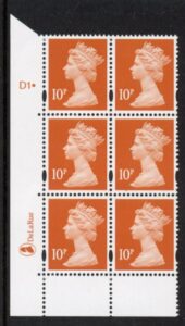 Y1676 (U195F) 10p dull orange 2B DLR Cyl. D1 dot phos D1 blue fluor perf RE PVA cream. U/M (MNH)